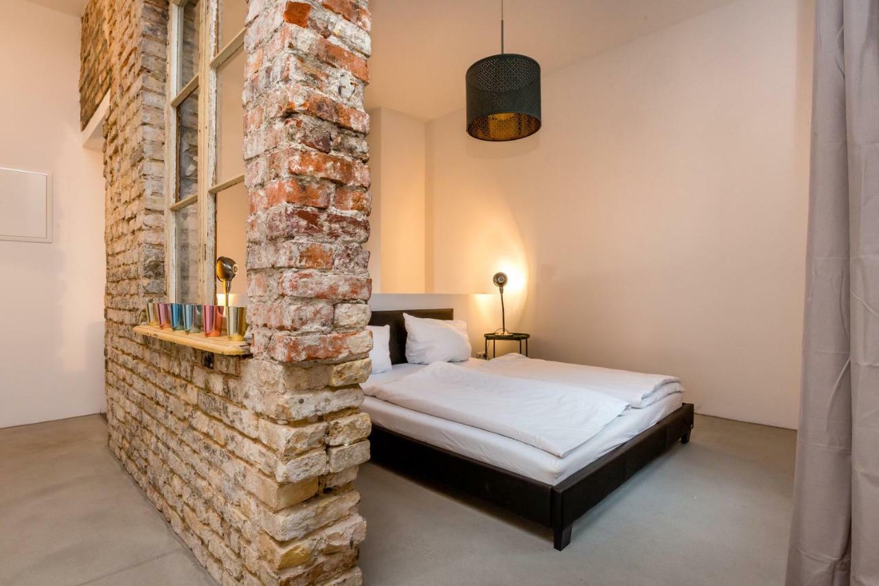 Апартаменты Loft In The Middle Of Берлин Экстерьер фото